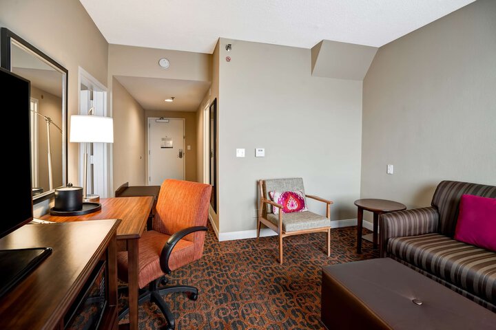 Room 9 of 49