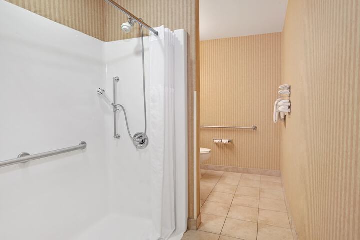 Microtel Inn & Suites by Wyndham Charleston WV