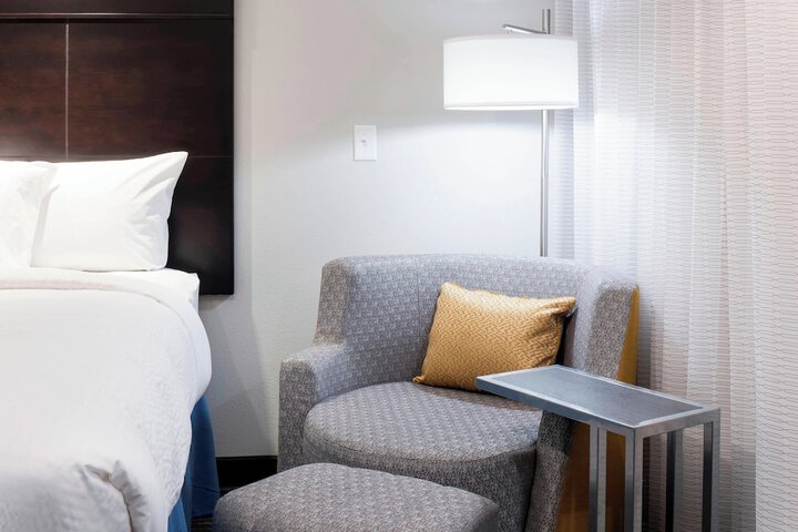 Room 18 of 32