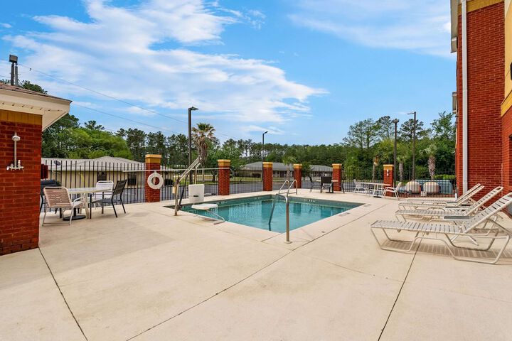 Comfort Inn & Suites Chipley