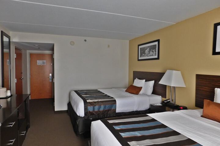 Room 18 of 31