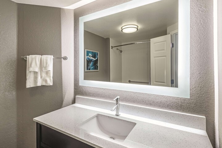 Room 20 of 44