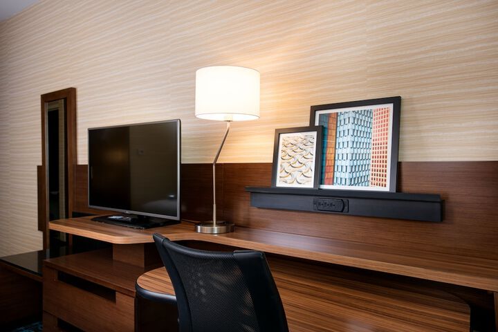 Fairfield Inn & Suites Rochester Mayo Clinic Area / St. Marys
