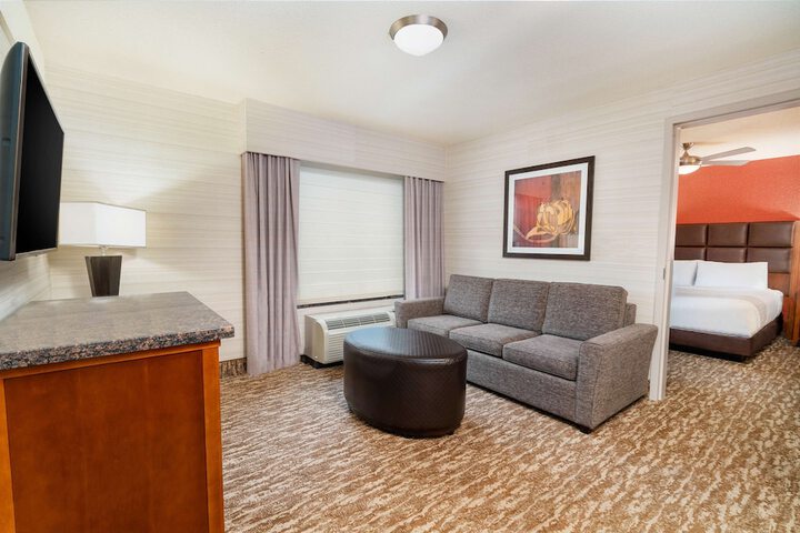 Room 11 of 50