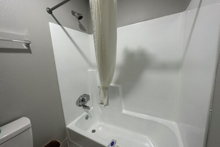 Room 14 of 23