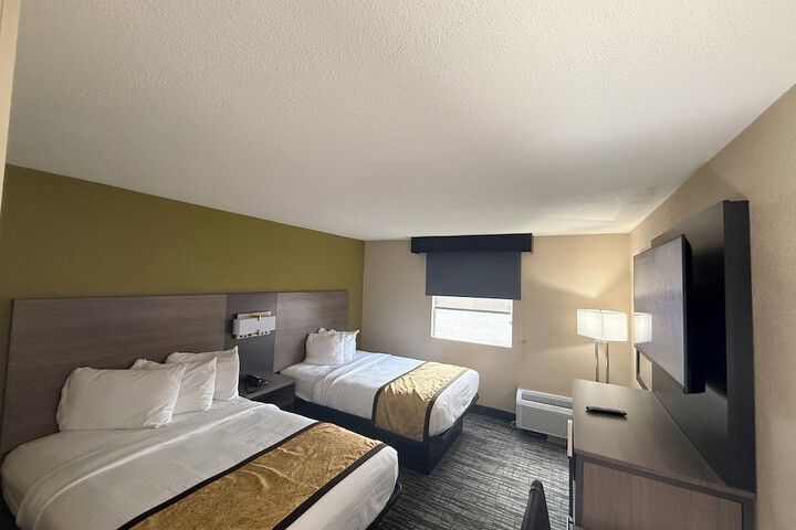 Best Western Adena Inn