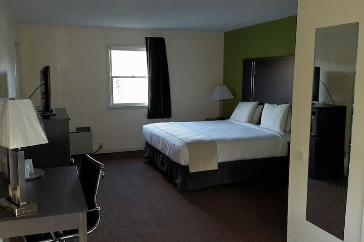 Room 20 of 48