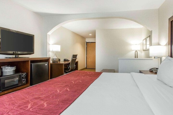Room 25 of 68