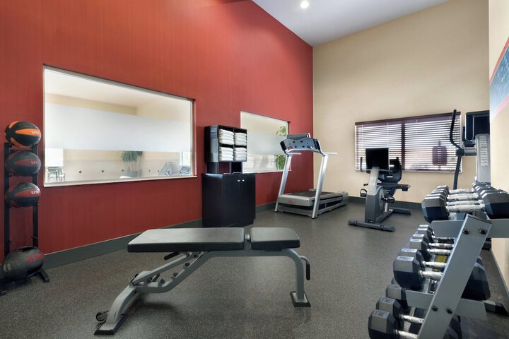 Summit Suites