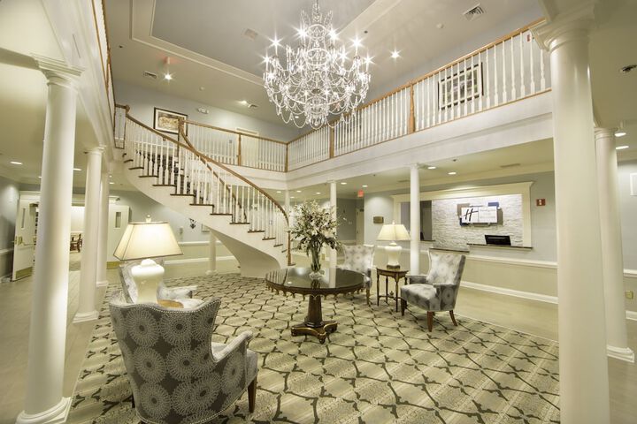 Hotel Interior 22 of 106