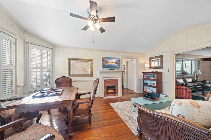 Room 20 of 51