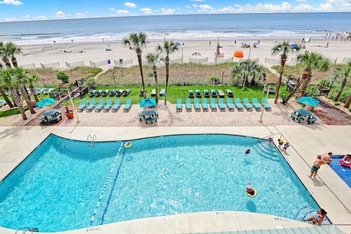 North Shore Oceanfront Resort Hotel with Waterpark
