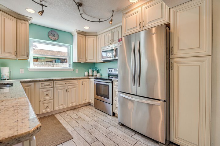 Cape Canaveral Cottage w / Pool - Walk to Beach!