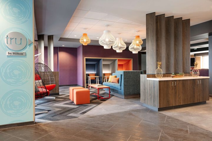 Hotel Interior 14 of 40