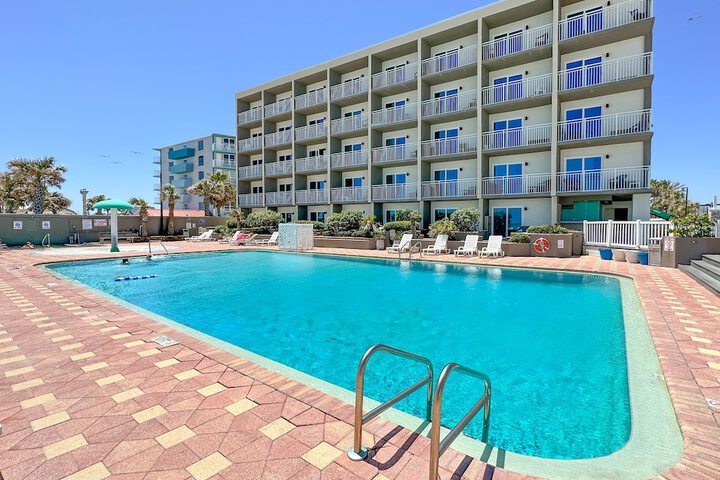 Hotel 4 of 85