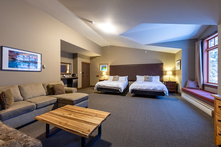 Room 31 of 53
