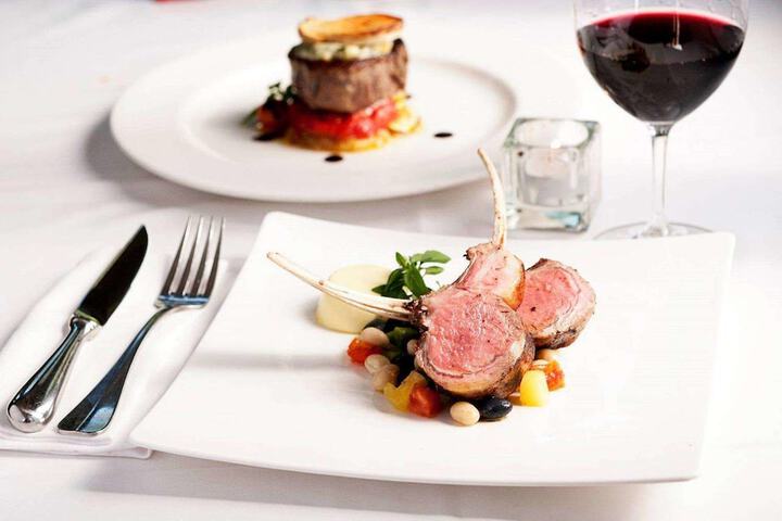 Dining 81 of 105