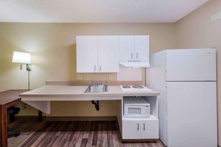 Room 18 of 27