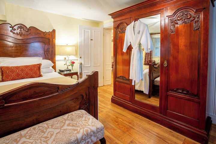 Room 92 of 141