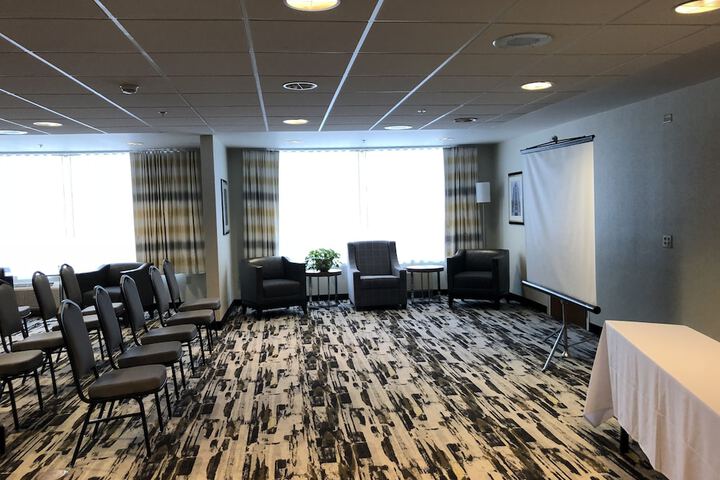 Wyndham Garden Buffalo Downtown