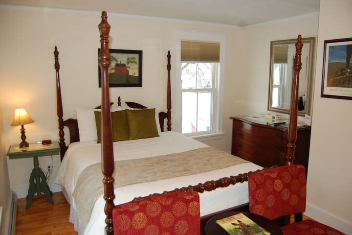 Room 40 of 129