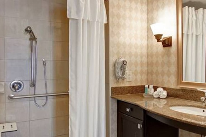 Homewood Suites by Hilton Toronto Oakville