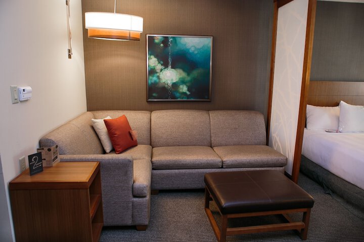 Room 26 of 46