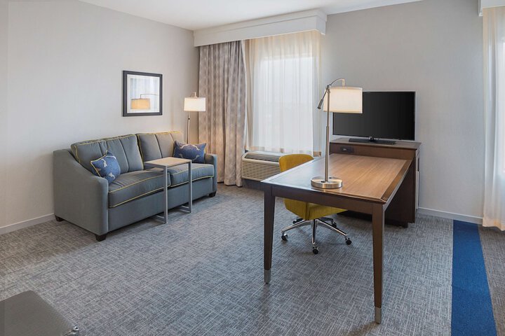 Hampton Inn & Suites Colleyville DFW Airport West
