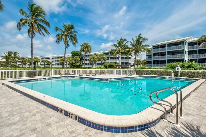 Beach Villas