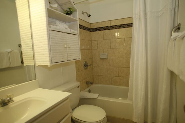 Room 15 of 24