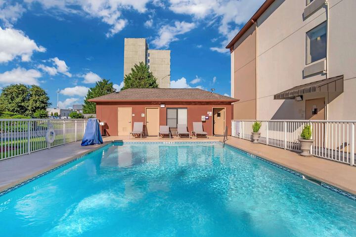 Pool 2 of 27