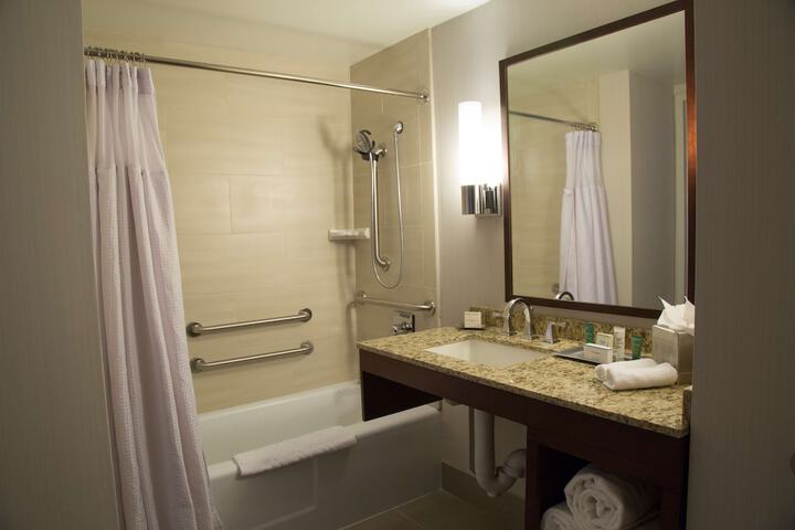 Room 14 of 51
