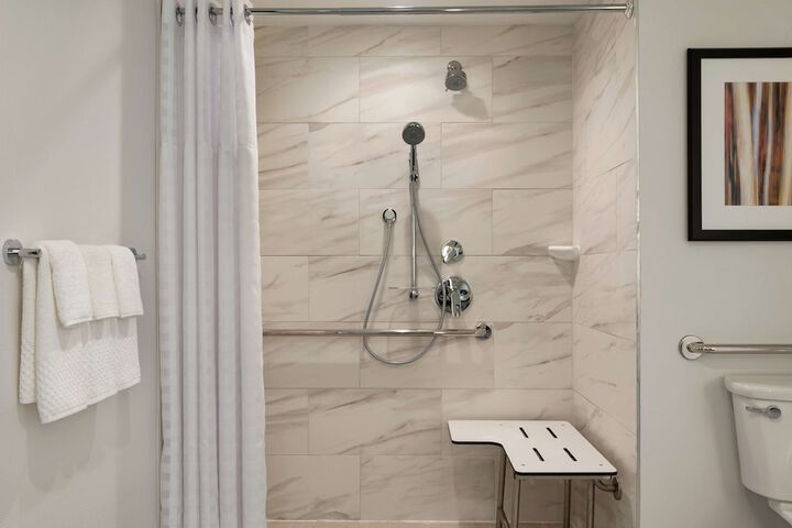 Embassy Suites by Hilton Noblesville Indianapolis Convention Center