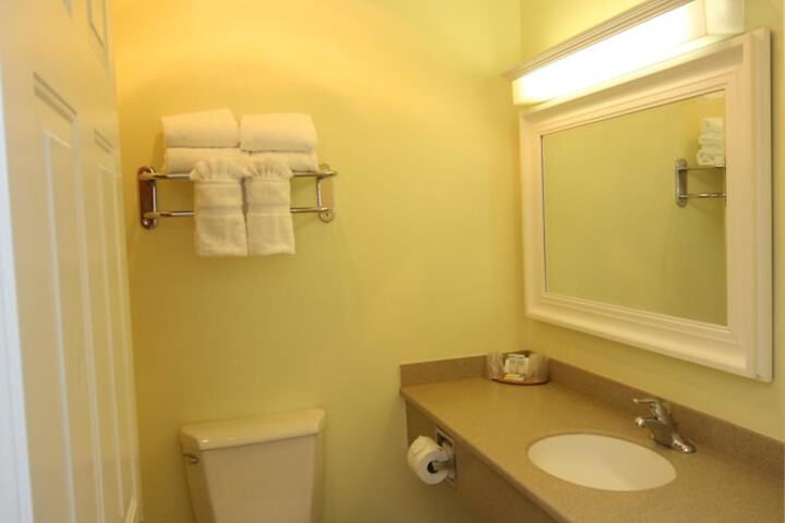 Room 35 of 56