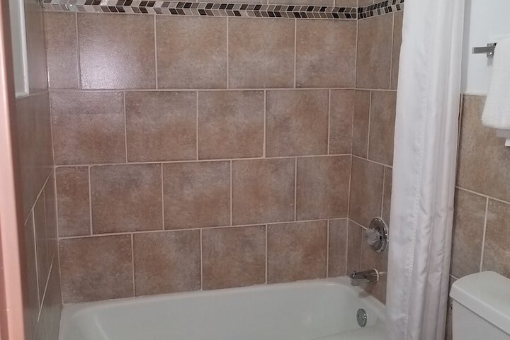 Room 9 of 30