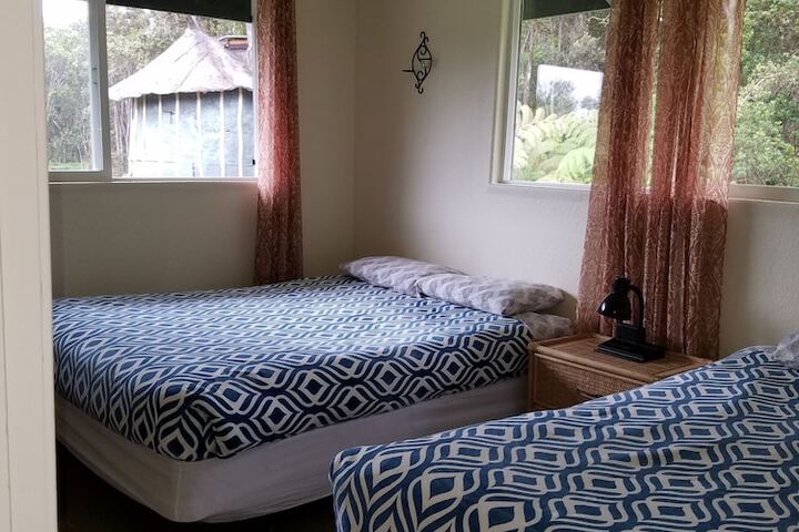 Aloha Crater Lodge
