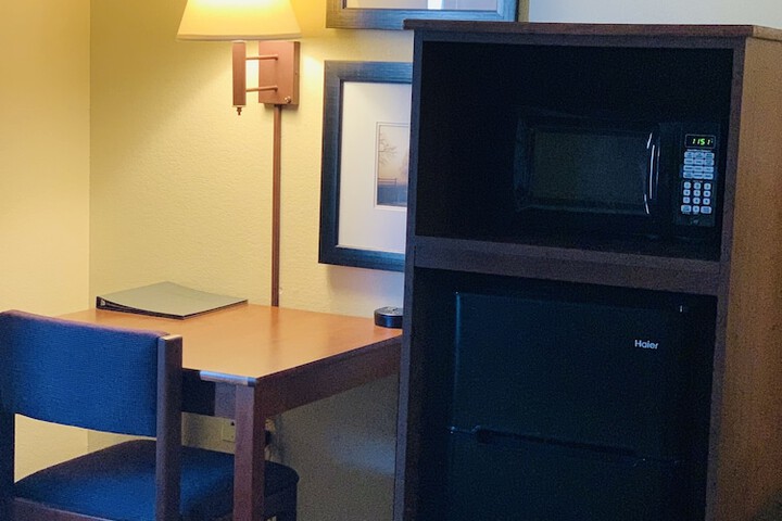 AmericInn by Wyndham Kewanee