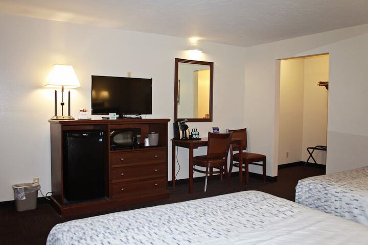 Room 75 of 100