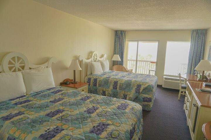 Room 21 of 34