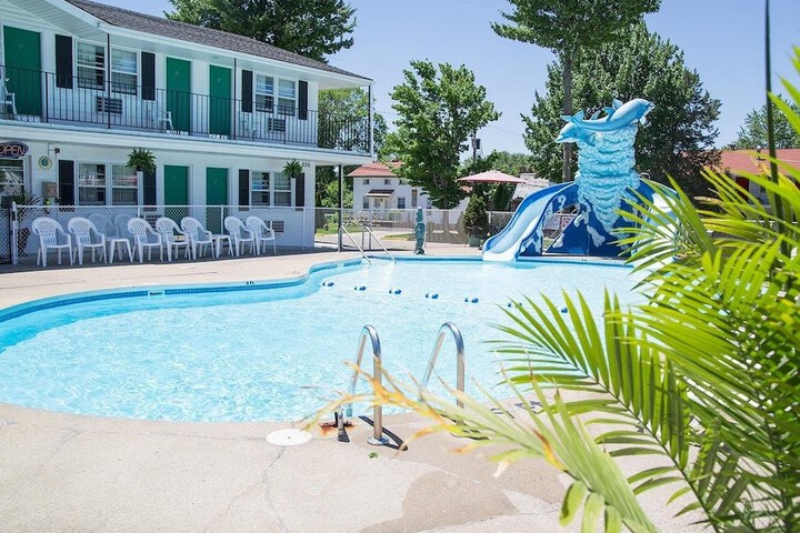 Pool 7 of 50