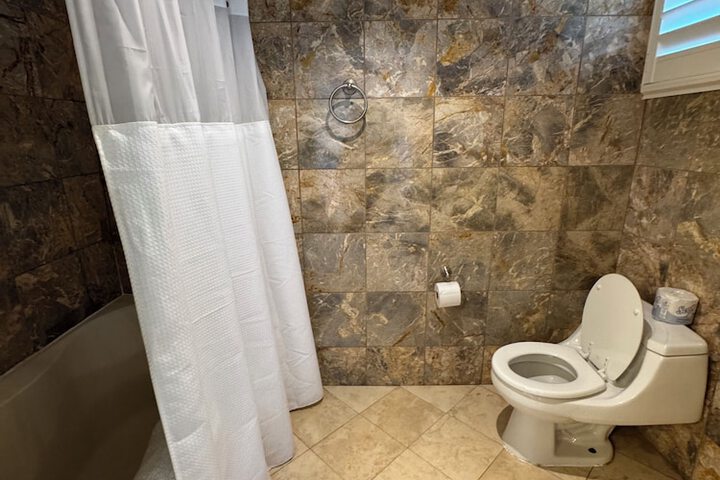 Hotel Coral Reef