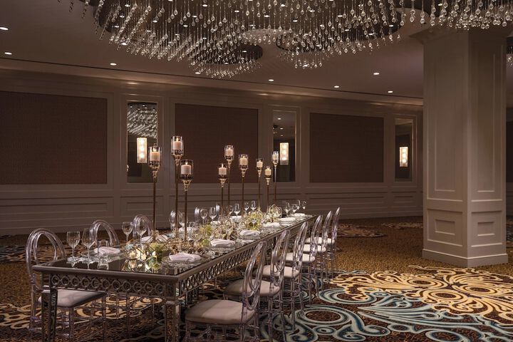 Renaissance Dallas Addison Hotel