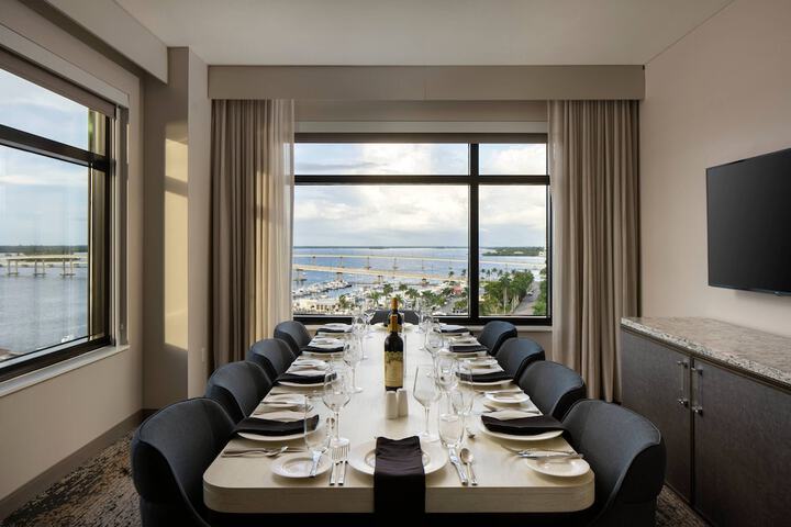 Luminary Hotel & Co. Autograph Collection