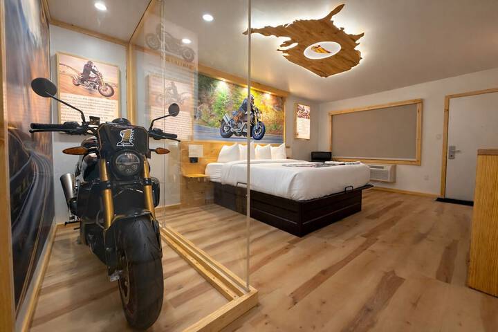 Motorcycle Inn