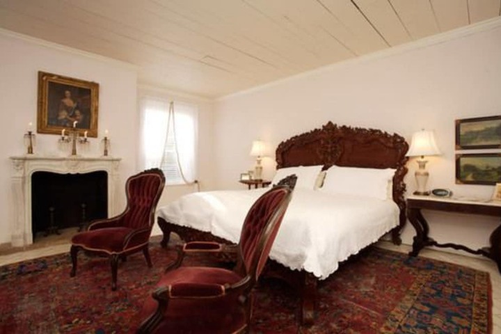 Room 21 of 63