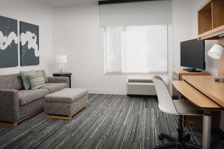 Room 29 of 38