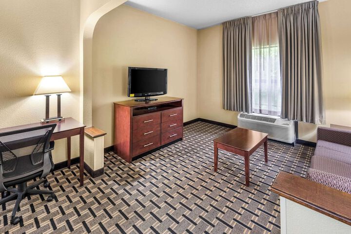 Room 21 of 50