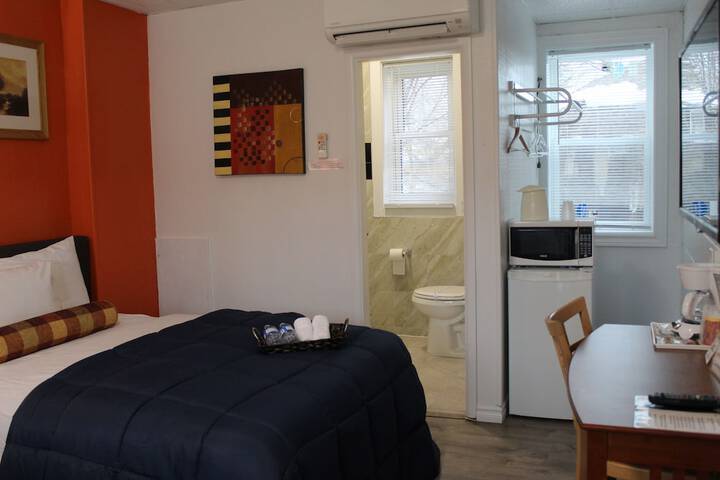 Room 19 of 24