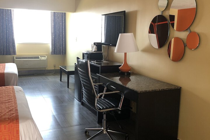 Room 3 of 22