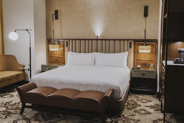 The Peregrine Omaha Downtown Curio Collection by Hilton
